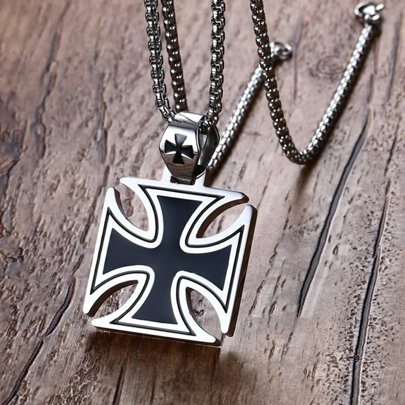 Classic Vintage Ancient Egyptian Ankh Cross Cleopatra Pendant Necklace for Men Women Trending Prayer Amulet Jewelry Gift