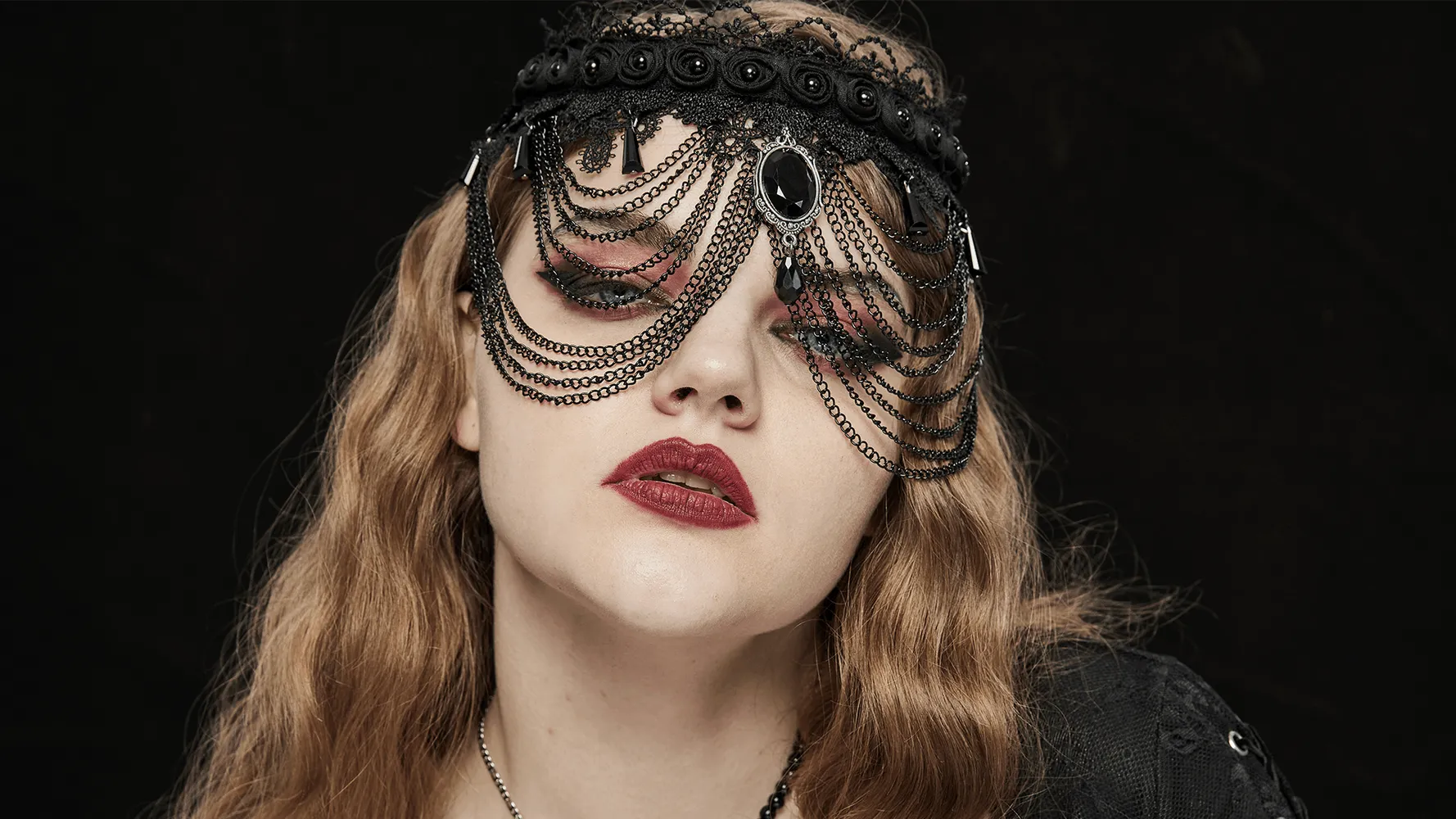 Gothic Black Lace and Chain Collar Choker for Women